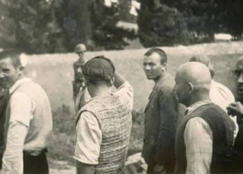 Βαδίζοντας προς «τον τοίχο της Καισαριανής»