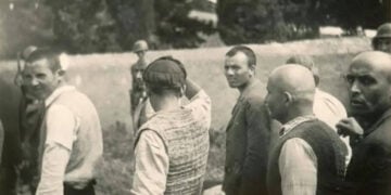 Βαδίζοντας προς «τον τοίχο της Καισαριανής»