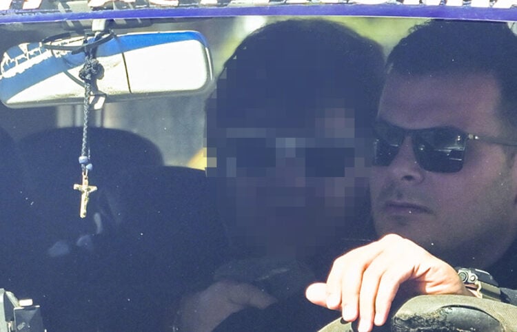 Στον εισαγγελέα οδηγήθηκε ο μάνατζερ καλλιτεχνών και μοντέλων που συνελήφθη στην Κηφισιά, έπειτα από επεισοδιακή καταδίωξη (φωτ.: EUROKINISSI / Τατιάνα Μπόλαρη)