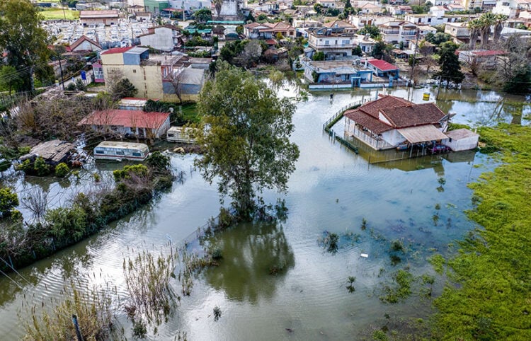 Πλημμύρες στο Βαρθολομιό από τον ποταμό Πηνειό. Τρίτη 17 Φεβρουαρίου 2026   (φωτ.: ilialive.gr / Γιάννης Σπυρούνης)