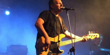 Ο Αντώνης Τουρκογιώργης στη σκηνή (πηγή: Glomex)