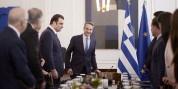 (ΞΕΝΗ ΔΗΜΟΣΙΕΥΣΗ) Ο πρωθυπουργός Κυριάκος Μητσοτάκης προεδρεύει στη συνεδρίαση του υπουργικού συμβουλίου στο Μέγαρο Μαξίμου, Αθήνα, Πέμπτη 26 Μαρτίου 2026. ΑΠΕ-ΜΠΕ/ΓΡΑΦΕΙΟ ΤΥΠΟΥ ΠΡΩΘΥΠΟΥΡΓΟΥ/ΔΗΜΗΤΡΗΣ ΠΑΠΑΜΗΤΣΟΣ