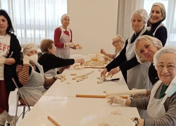 (Φωτ.: facebook.com/ArmenianBlueCrossGreece)