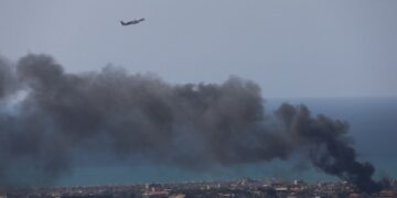 (Φωτ.: ΑΠΕ-ΜΠΕ/EPA/WAEL HAMZEH)