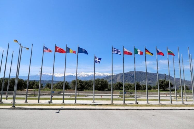 Εξωτερική εικόνα από τις εγκαταστάσεις της Στρατιωτικής Βάσεως των ΗΠΑ στη Σούδα (φωτ.: Γρ. Τύπου ΓΕΕΘΑ / EUROKINISSI)