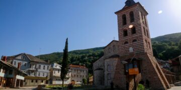 Tα κτήρια στην περιοχή του Αγίου Όρους είναι μνημειακά, ιστορικά, που δεν έχουν τα εχέγγυα της δομικής επάρκειας (φωτ.: EUROKINISSI/Ραφαήλ Γεωργιάδης)