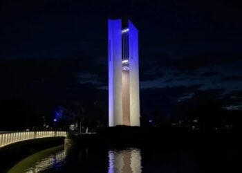 Με το Εθνικό Καμπαναριό Carillion ο ελληνικός εθνικός ύμνος αντήχησε σε όλη την Καμπέρα (φωτ.: Petros Satsias)