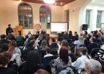 Από την εκδήλωση για τον Στάθη Ευσταθιάδη στη Δημοτική Βιβλιοθήκη Κομοτηνής, Πέμπτη 19 Μαρτίου 2026 (φωτ.: paratiritis-news.gr)