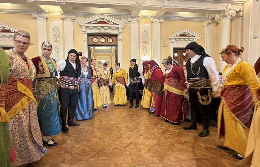 (Φωτ.: Facebook/Ένωση Ποντίων Γλυφάδας «Η Ρωμανία»)