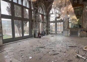 Εκτεταμένες ζημιές μέσα στο παλάτι του Γκολεστάν, στην Τεχεράνη (φωτ.: Χ/Saad Abedine)