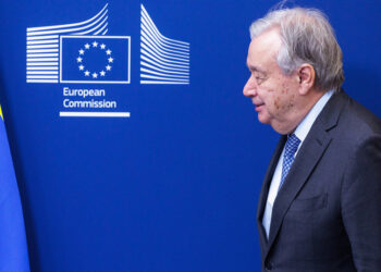 Ο Αντόνιο Γκουτέρες στην Ευρωπαϊκή Επιτροπή, στις Βρυξέλλες. 18 Μαρτίου 2026 (φωτ.: EPA / Olivier Matthys)