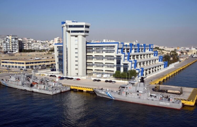 Το υπουργείο Εμπορικής Ναυτιλίας (φωτ.: Λιμενικό Σώμα)