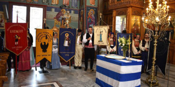 Εκπρόσωποι συλλόγων στο μνημόσυνο για τα θύματα της Γενοκτονίας των Θρακών, από Βούλγαρους και Νεότουρκους. Κυριακή 22 Μαρτίου 2026 (φωτ.: Flickr / ΙΜ Μαρωνείας)