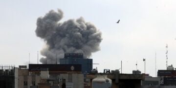 (Φωτ.: ΑΠΕ-ΜΠΕ/EPA/ABEDIN TAHERKENAREH)