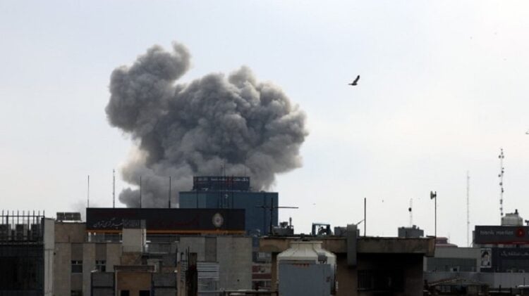 (Φωτ.: ΑΠΕ-ΜΠΕ/EPA/ABEDIN TAHERKENAREH)