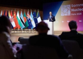 Ο Κυριάκος Μητσοτάκης στη  2η Σύνοδο για την Πυρηνική Ενέργεια, στο Παρίσι, Tρίτη 10 Μαρτίου 2026 (φωτ.: Γραφείο Τύπου Πρωθυπουργού / Δημήτρης Παπαμήτσος)