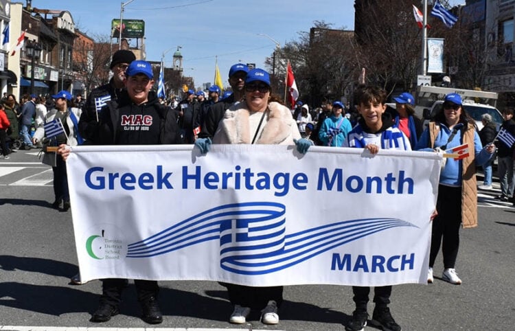Στιγμιότυπο από την παρέλαση που έγινε για την 25η Μαρτίου στο Τορόντο, το 2025 (φωτ.: Greek Community of Toronto)
