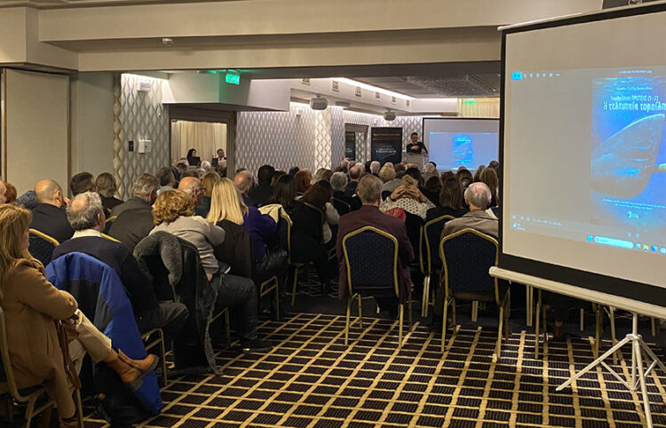 Στιγμιότυπο από την εκδήλωση για την παρουσίαση του βιβλίου (φωτ.: Λάμπρος Ζαχαρής)