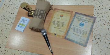 Τα πάντα... προβλέφθηκαν για την 1η Βραδιά Ανέκδοτου (φωτ.: Facebook / Σύλλογος Ποντίων Μακροχωρίου)