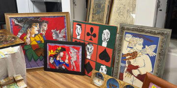 Μέρος των κατασχεθέντων έργων (φωτ.: Υπ. Προστασίας του Πολίτη  / EUROKINISSI)