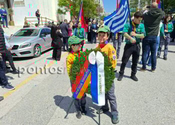 Πάντα μπροστά η αρμενική νεολαία (φωτ.: Ρωμανός Κοντογιαννίδης)