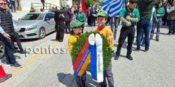 Πάντα μπροστά η αρμενική νεολαία (φωτ.: Ρωμανός Κοντογιαννίδης)