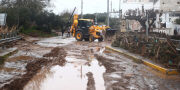 Πλημμύρες στην περιοχή της Ραφήνας από την κακοκαιρία "Erminio", Πέμπτη 2 Απριλίου 2026. (Θανάσης Δημόπουλος/EUROKINISSI)