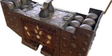 (Πηγή: facebook.com/estia1930ns?locale=el_GR)