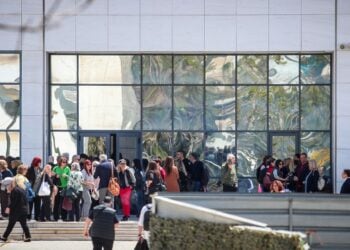 Εικόνα απο την οδό Λουκάρεως όπου το πρωί 89χρονος έκανε ένοπλη επίθεση (φωτ.:  Σωτήρης Δημητρόπουλος/ EUROKINISSI)