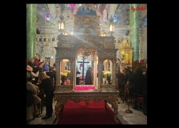 Ο Επιτάφιος του Αγίου Δημητρίου στην Πρίγκηπο (πηγή: facebook.com/groups/ΚΩΝΣΤΑΝΤΙΝΟΥΠΟΛΗ: Η ΠΟΛΗ ΤΩΝ ΠΟΛΕΩΝ /Ender Pınarbaşı)