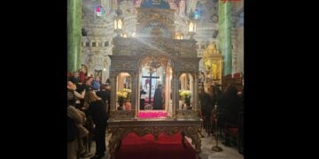 Ο Επιτάφιος του Αγίου Δημητρίου στην Πρίγκηπο (πηγή: facebook.com/groups/ΚΩΝΣΤΑΝΤΙΝΟΥΠΟΛΗ: Η ΠΟΛΗ ΤΩΝ ΠΟΛΕΩΝ /Ender Pınarbaşı)