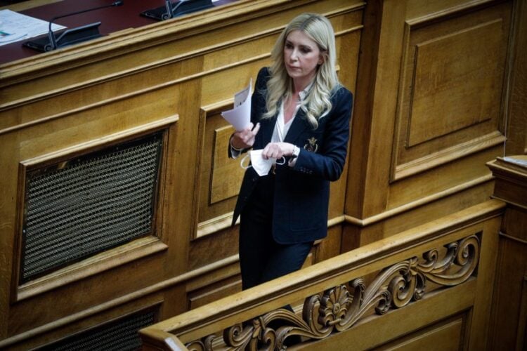 Η βουλευτής Σερρών της Νέας Δημοκρατίας Φωτεινή Αραμπατζή (φωτ.: Γιώργος Κονταρίνης EUROKINISSI)