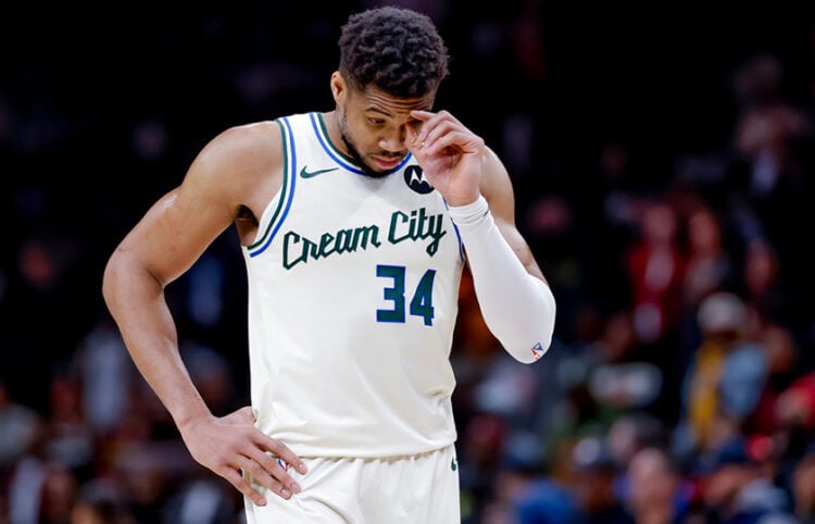 Ο Γιάννης Αντετοκούνμπο σε εκτός έδρας αγώνα με τους Ατλάντα Χοκς, 19 Ιανουαρίου 2026 (φωτ.: EPA / Erik S. Lesser)