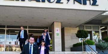 H επικεφαλής της Ευρωπαϊκής Εισαγγελίας Λάουρα Κοβέσι, σήμερα κατά την έξοδό της από το υπουργείο Δικαιοσύνης   (φωτ.: Τατιάνα Μπόλαρη/ EUROKINISSI)