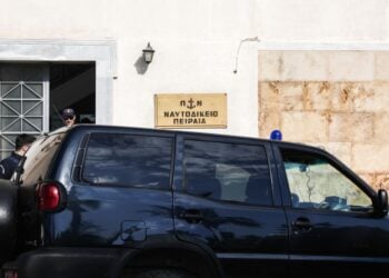 Το Ναυτοδικείο Πειραιά όπου απολογήθηκε ο 20χρονος για τη δολοφονία του 27χρονου στον Άγιο Δημήτριο (φωτ.: Δανάη Δαυλοπούλου/EUROKINISSI)