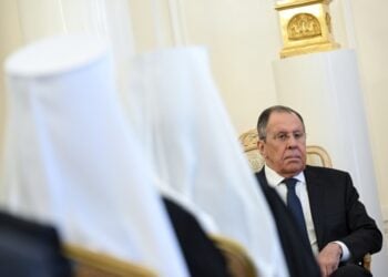 Ο Ρώσος ΥΠΕΞ Σεργκέι Λαβρόφ, στις 22 Απριλίου, στη Μόσχα (φωτ.: EPA/ IGOR IVANKO / POOL)