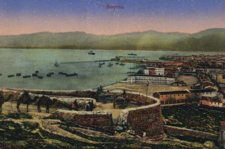 Άποψη της Σμύρνης, γύρω στο 1800 (πηγή: tr.pinterest.com/hulyaozar/)