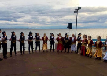 Από παλαιότερη συμμετοχή της Ένωσης Ποντίων Καλαμαριάς σε Ανθοκομική Έκθεση (φωτ.: facebook / Ένωσης Ποντίων Καλαμαριάς)