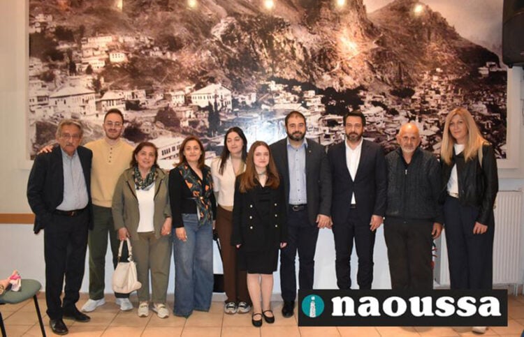 Στιγμιότυπο από την εκδήλωση για τα 111 χρόνια από τη Γενοκτονία των Αρμενίων, Σάββατο 25 Απριλίου 2026 (φωτ.: inaoussa.gr)