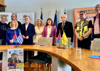 Στιγμιότυπο από τη συνέντευξη Τύπου για τον ποδηλατικό μαραθώνιο «Διαδρομή Μνήμης: Αρμενία & Πόντος» (φωτ.: Facebook / Αρμενική- Ένωση Αρμενίων Αθλητών Θεσσαλονίκης)