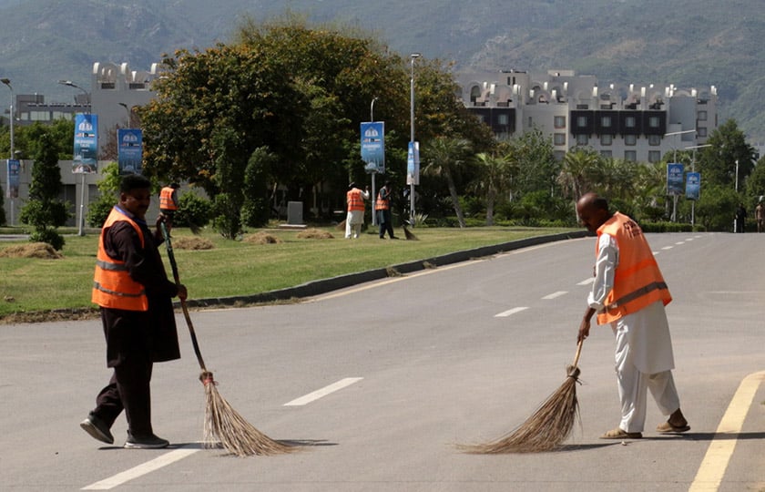 Το Ισλαμαμπάντ προετοιμάζεται για τις αβέβαιες συνομιλίες ΗΠΑ-Ιράν (φωτ.: EPA / Sohail Shahzad)