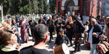 (Φωτ.: facebook / Αδελφότης Κρωμναίων)