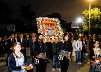 Με την εικόνα της Ζωοδόχου Πηγής, 16 Απριλίου 2026 (πηγή: Facebook / Ένωση Ποντίων Μανδρας)