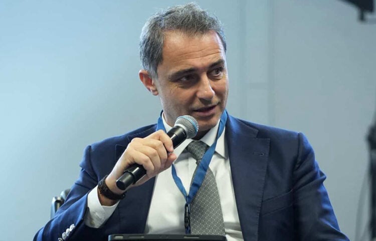 (Φωτ.: facebook / Μάξιμος Σενετάκης)