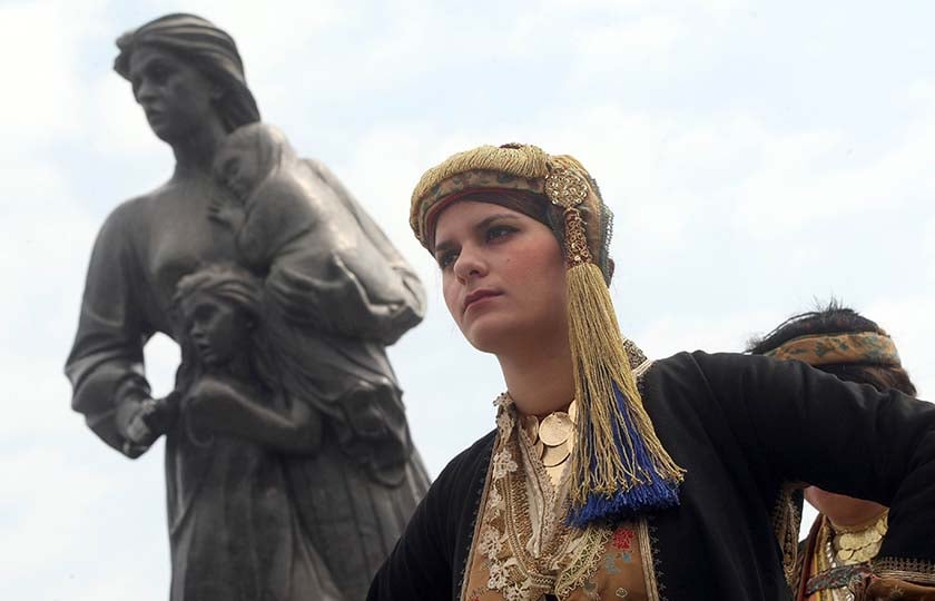 Στο μνημείο για το Ολοκαύτωμα της Νάουσας, στην περιοχή Στουμπάνοι (φωτ.: EUROKINISSI)