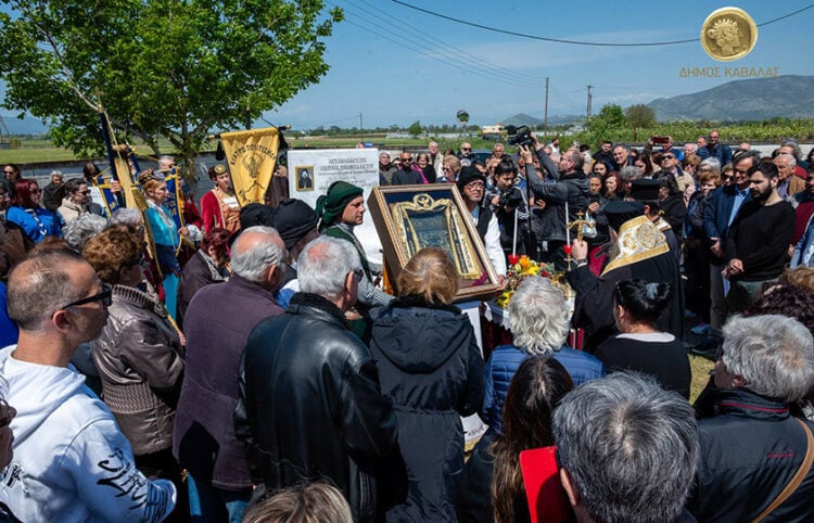 Η εικόνα της Παναγίας Σουμελά στα κοιμητήρια του Αμυγδαλεώνα, Τετάρτη 29 Απριλίου 2026 (φωτ.: Δήμος Καβάλας / Κώστας Σαραϊδάρης)