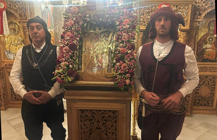 Η εικόνα της Παναγίας Σουμελά στο ναό του Αγίου Νικολάου στη Θάσο, Κυριακή 26 Απριλίου 2026 (φωτ.: Facebook / Σύλλογος Ποντίων Θάσου «Διογένης ο Σινωπεύς»)