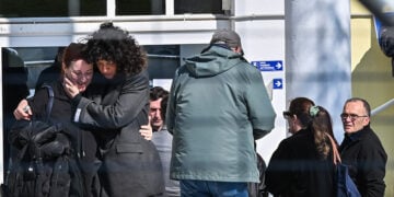 Συγγενείς θυμάτων στο ΓΑΙΟΠΟΛΙΣ της Λάρισας όπου συνεδριάζει το 
Τριμελές Εφετείο Κακουργημάτων, για την υπόθεση των Τεμπών. Μ. Δευτέρα 6 Απριλίου 2026 (φωτ.: EUROKINISSI / Λεωνίδας Τζέκας)