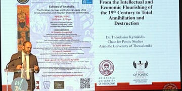 Ο Θεοδόσης Κυριακίδης στο συμπόσιο που έγινε στη Βοστόνη, Σάββατο 18 Απριλίου (φωτ.: World Pontian Folk Organization)