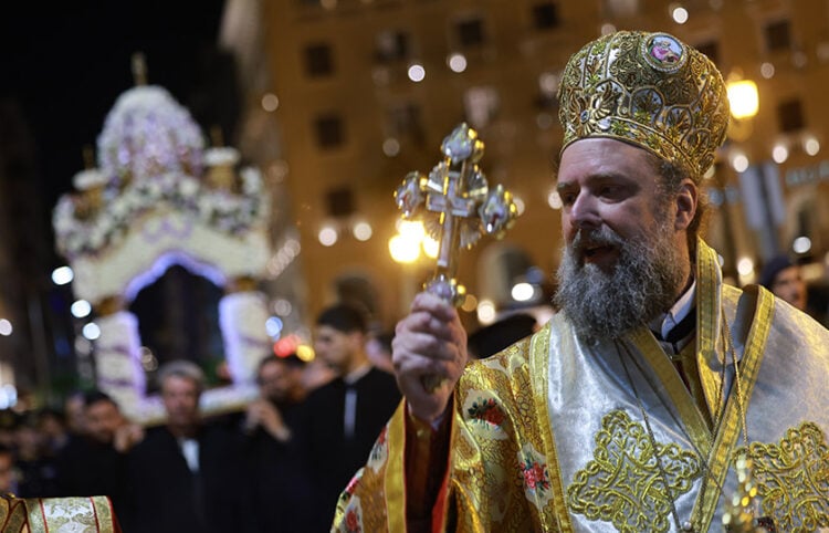 Από τη συνάντηση των Επιταφίων στην πλατεία Αριστοτέλους, τη Μεγάλη Παρασκευή του 2025 
(φωτ.: EUROKINISSI / Ραφαήλ Γεωργιάδης)